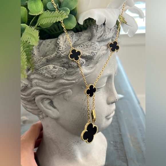 - 18k Gold Plated Alhambra Black Clover Magic Necklace with Logo - Picture 8 of 10